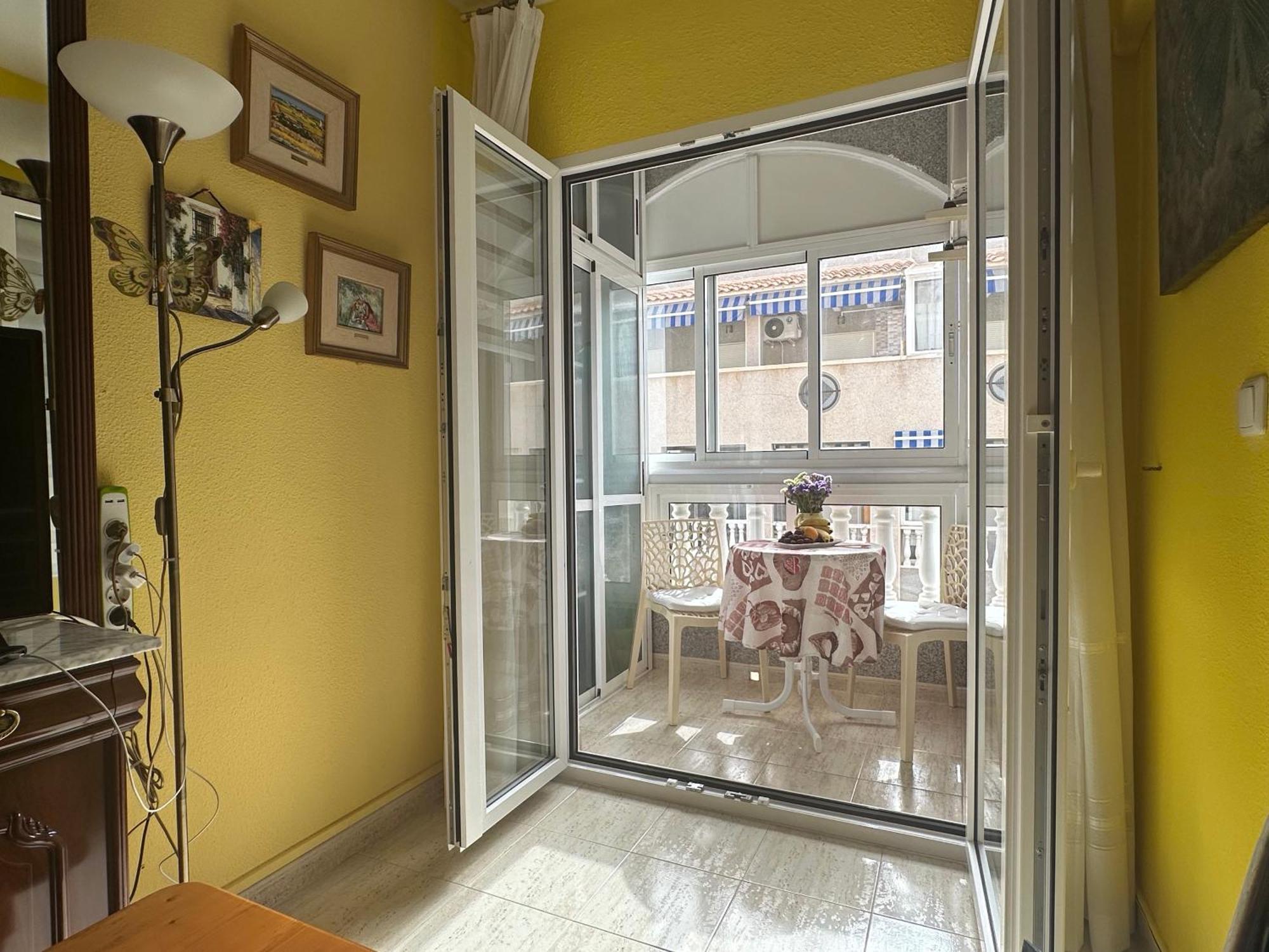 Apartament Montana Torrevieja Exterior foto